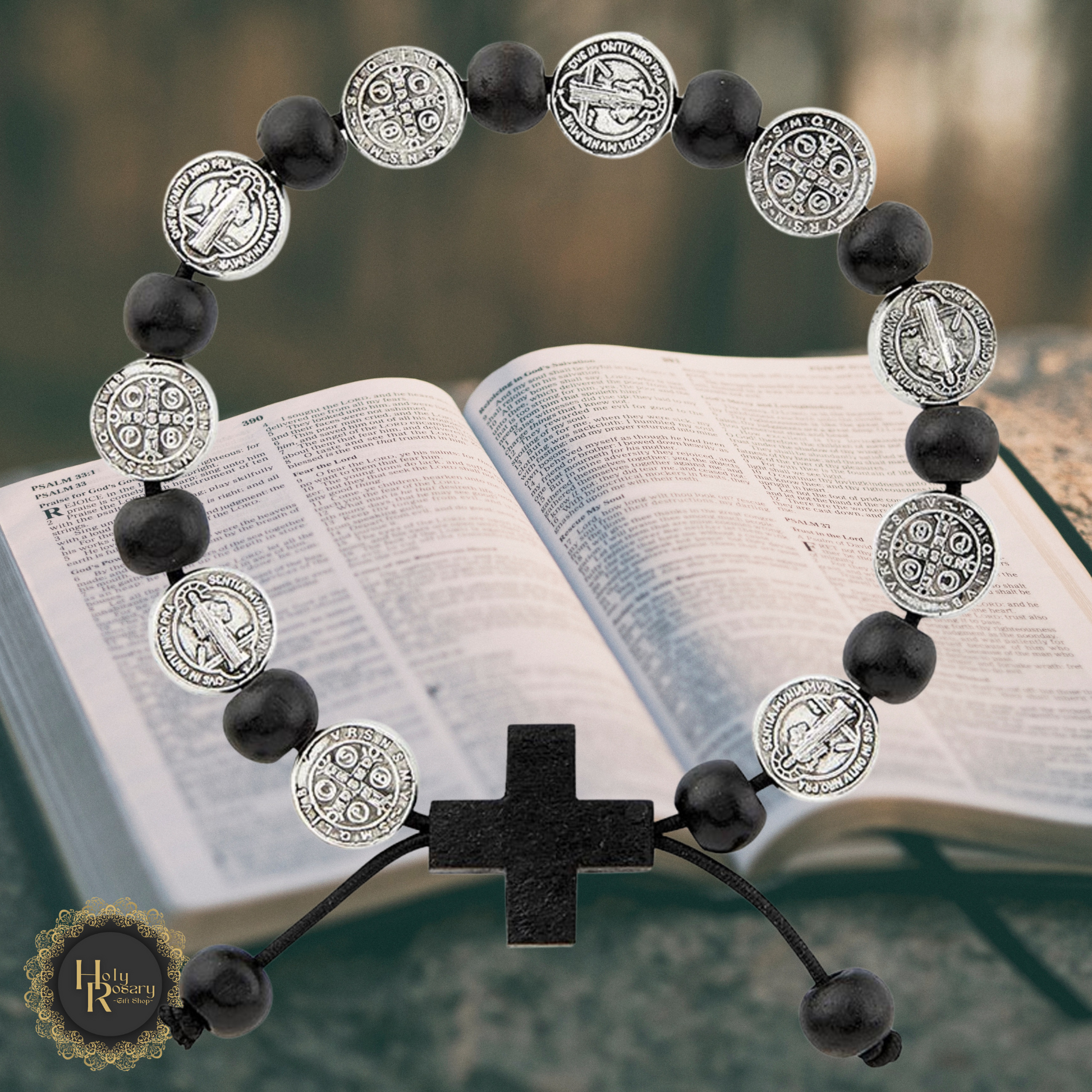 Catholic bracelets for men and women featuring durable design and versatile style perfect for everyday wear