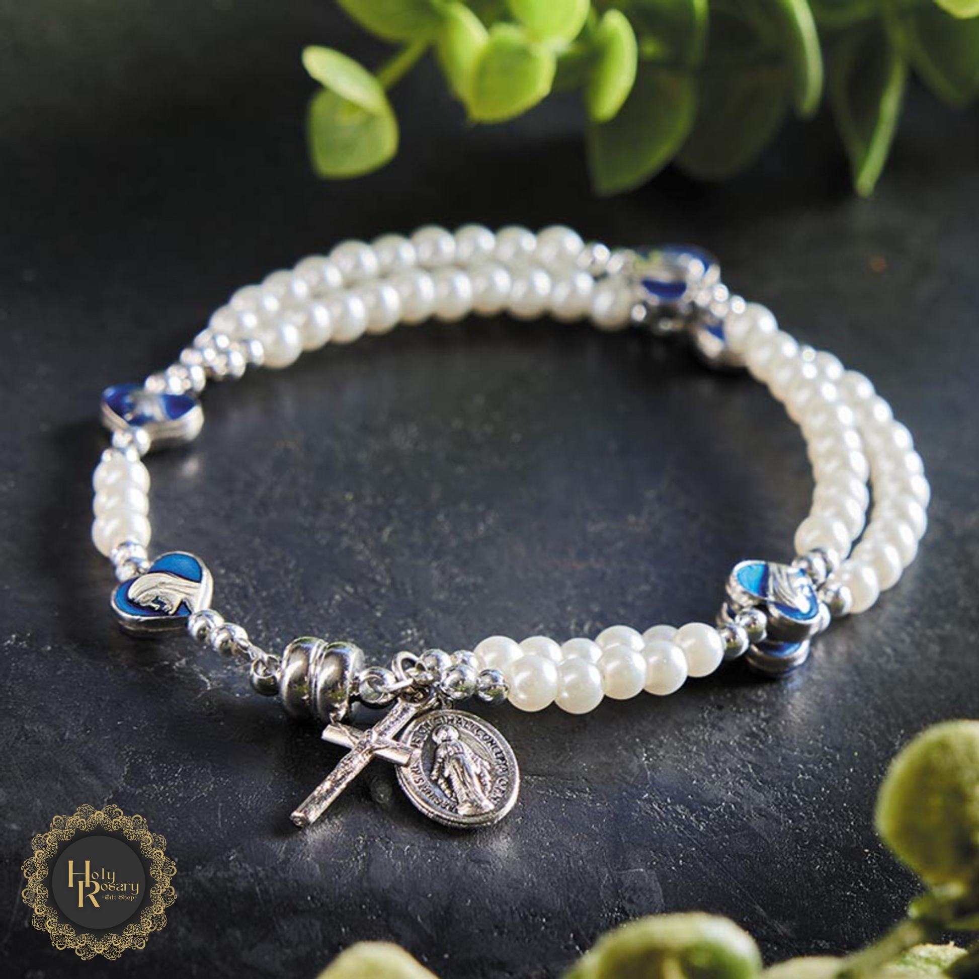 Classic rosary bracelet featuring a cross perfect for prayer reflection or daily devotion